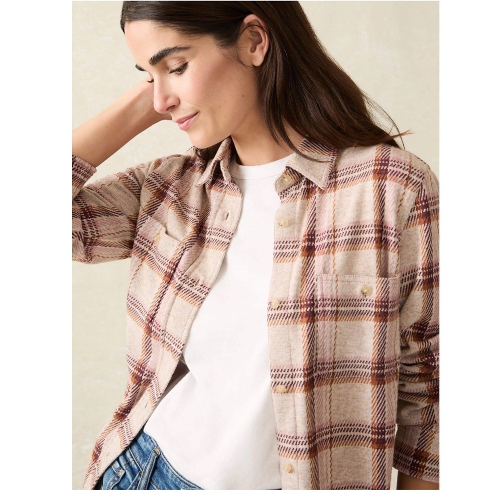 Faherty Womens Legend Sweater Shirt Sz Medium Cranberry Haze Womens Plaid‎